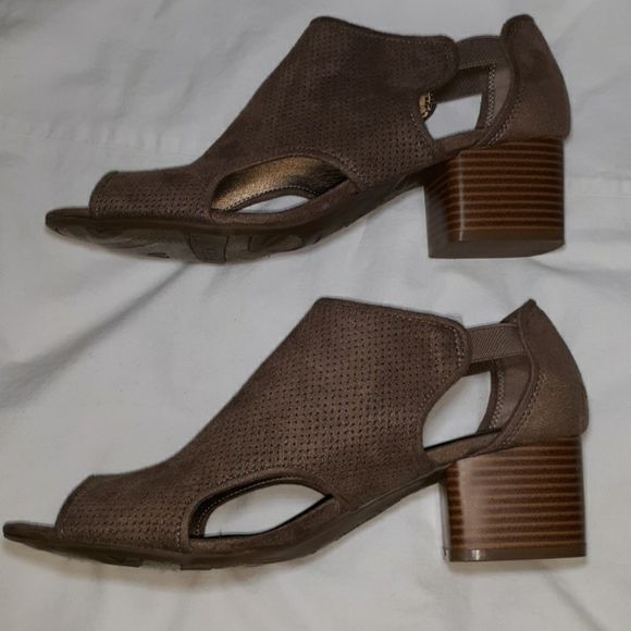 Life Stride Roxie‎ Open Toe Booties Size 9.5 Taupe - Picture 5 of 8